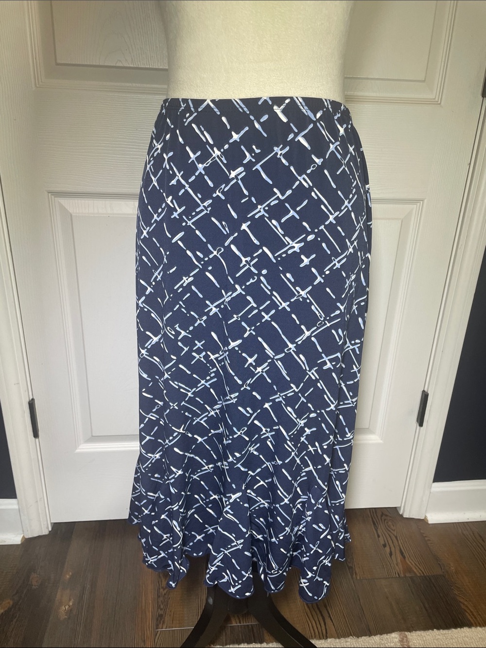Dialogue Abstract Geometric Print Midi Skirt Ruffle Hem Navy Blue Size Medium